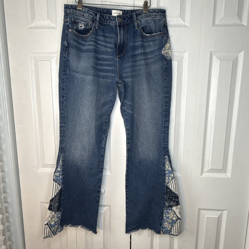 Driftwood Women's Jeans 32X34‎ Farrah Flare Leg Patchwork Hippie Boho Cowgirl